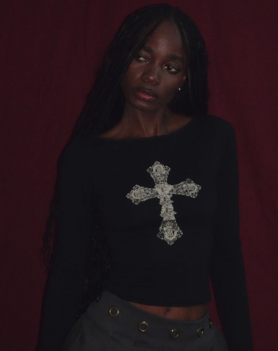 AMABON-TOP-W-CROSS-MOTIF-BLACK
