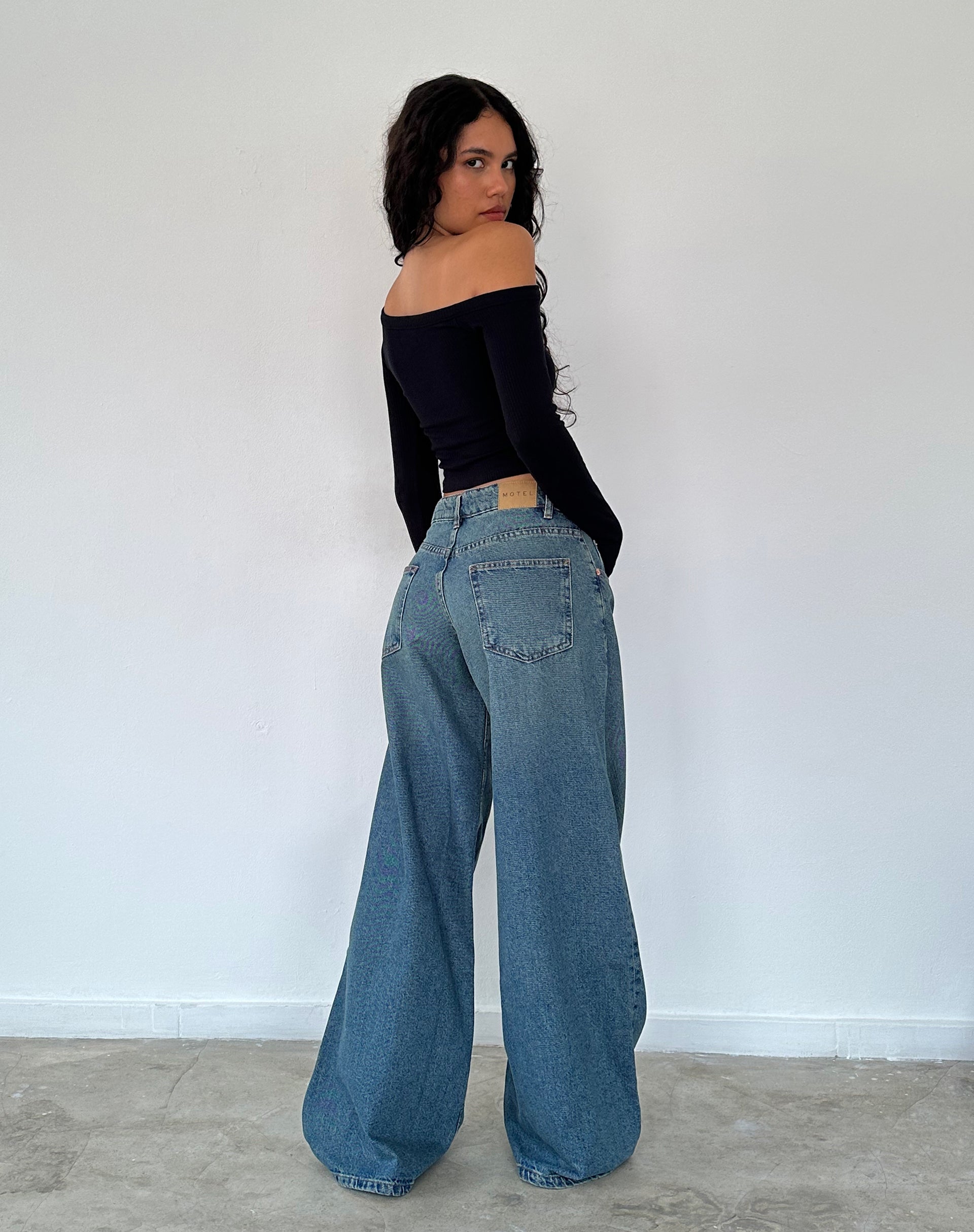 Image of Roomy Oversized Low Rise Jeans in Vintage Blue Green