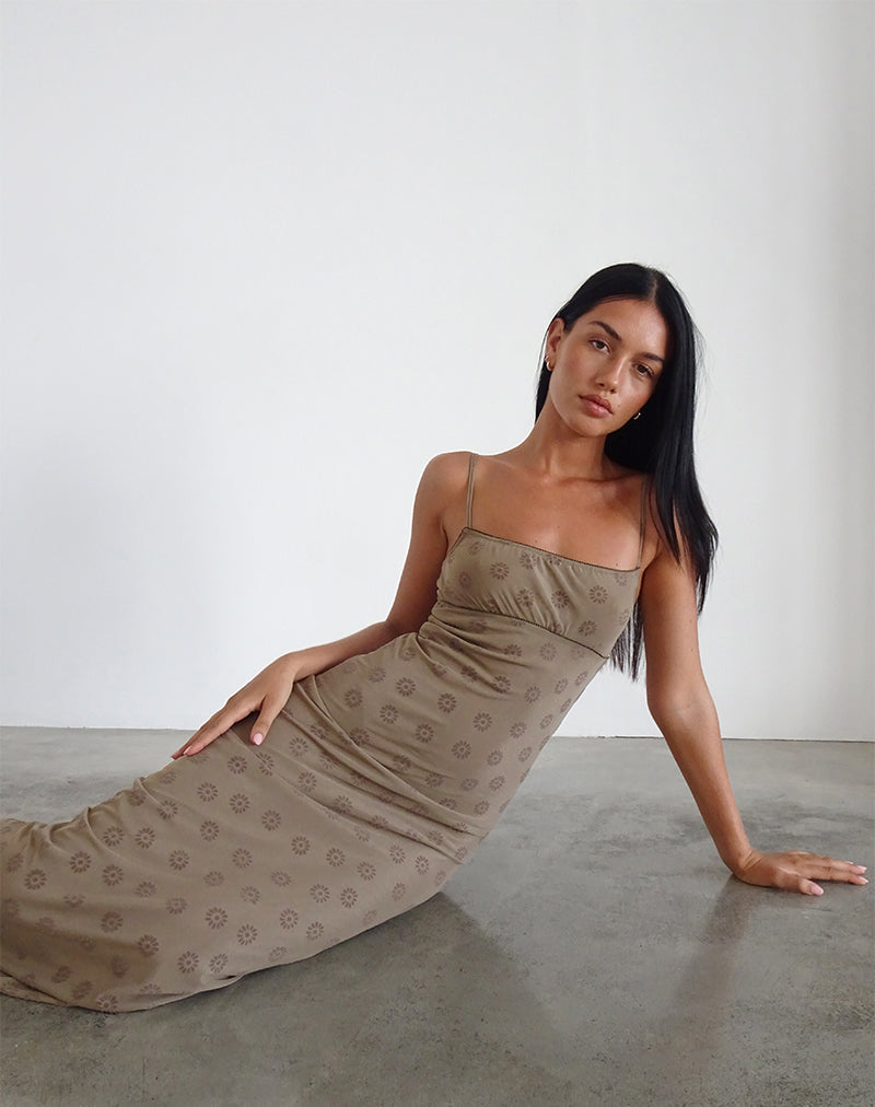 Light Brown Daisy Flock Maxi Dress | Darsih motelrocks.com Light Brown Daisy Flock Maxi Dress | Darsih motelrocks.com