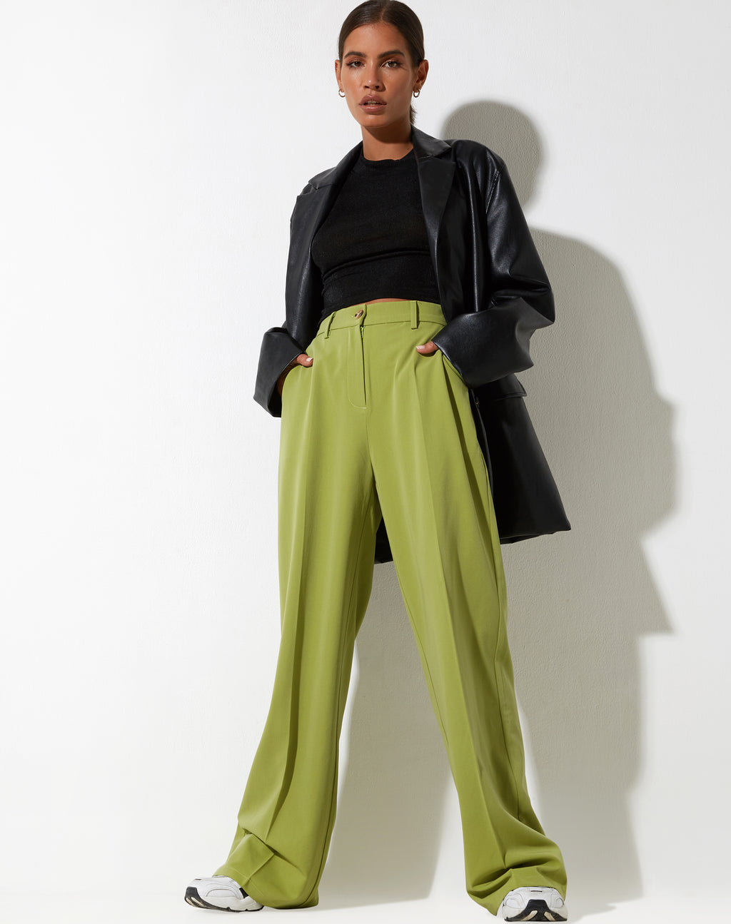 Abba Straight Leg Trouser in Tailoring Apple Green