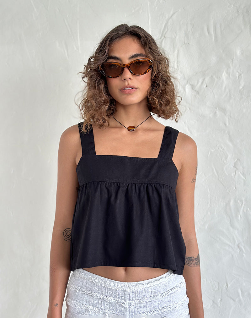 Aldabra Oval Sunglasses in Tortoise Shell