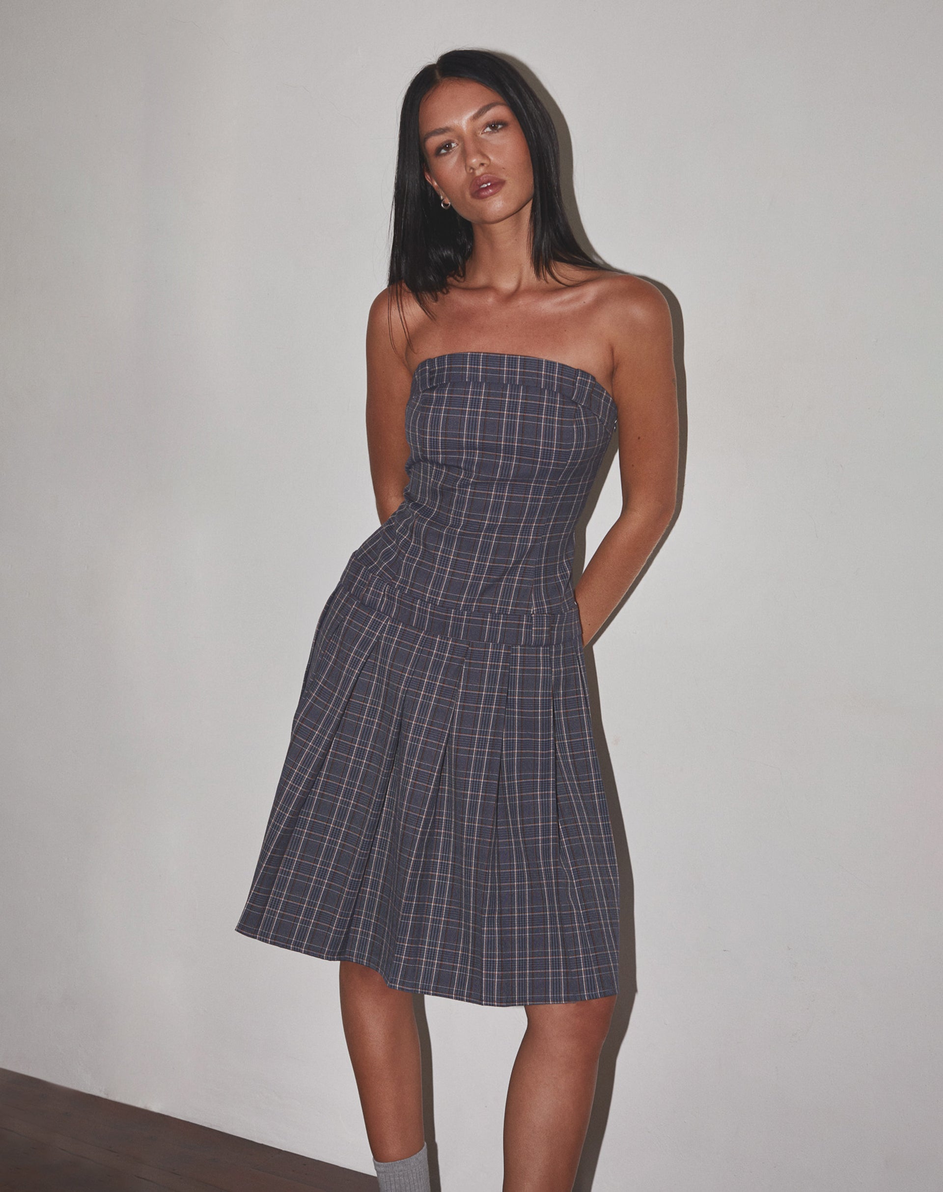 Navy strapless sales midi dress