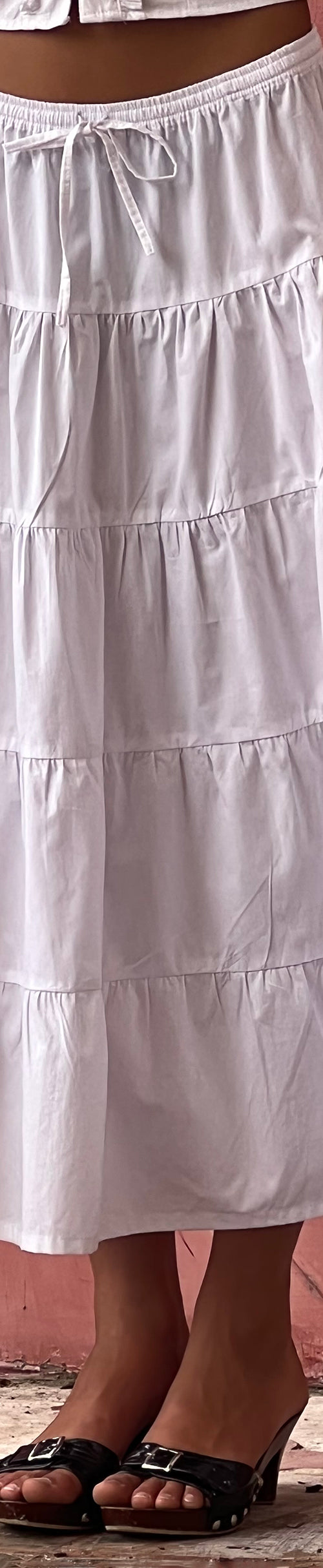 Image of Izumi Tiered Midi Skirt in Poplin White