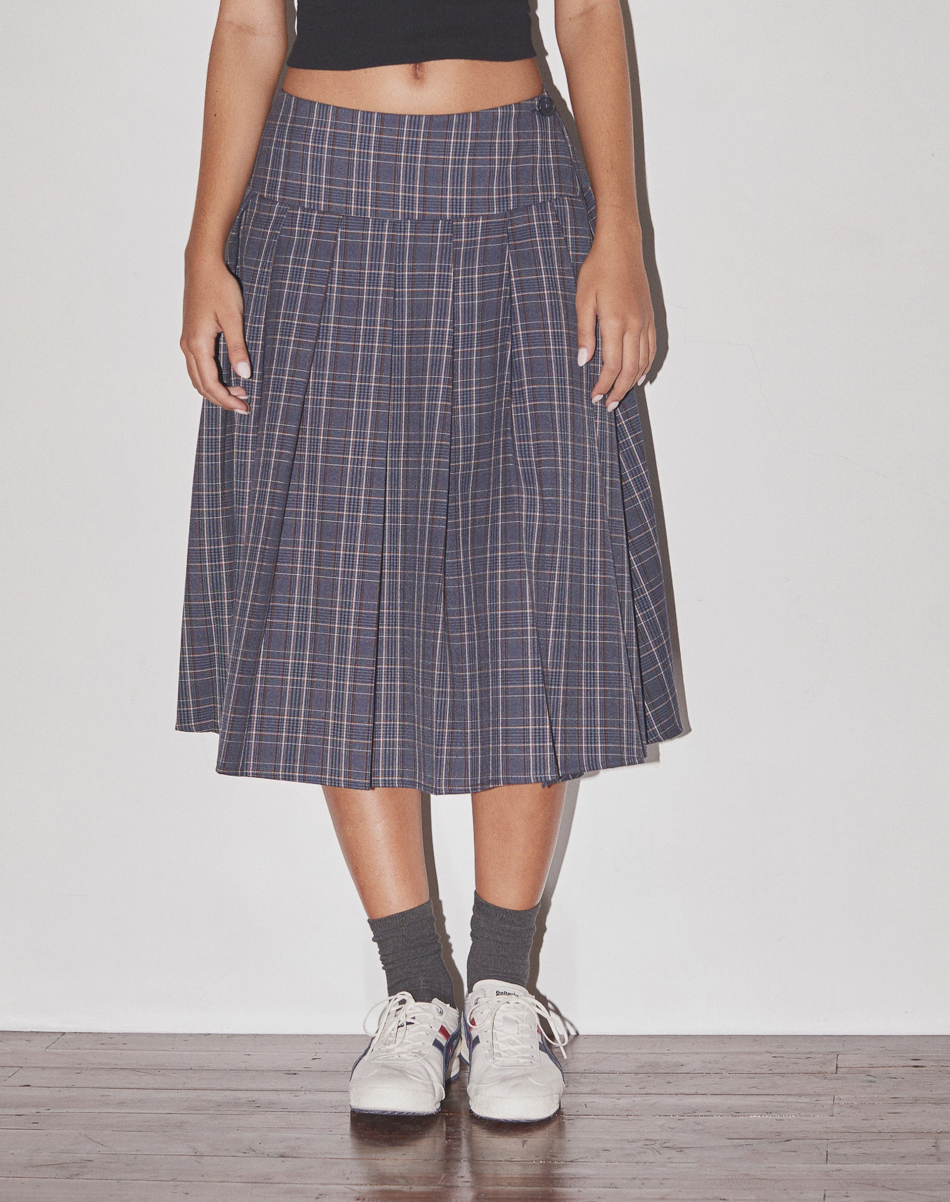 Image of Catelyn Pleated Midi Skirt in Navy Check