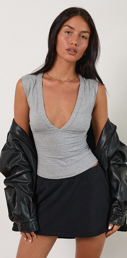 Image of Emberly Plunge Top in Grey Marl
