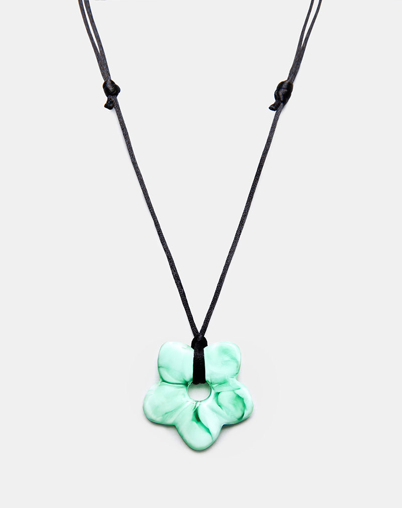 Image of Flower Necklace in Resin Green