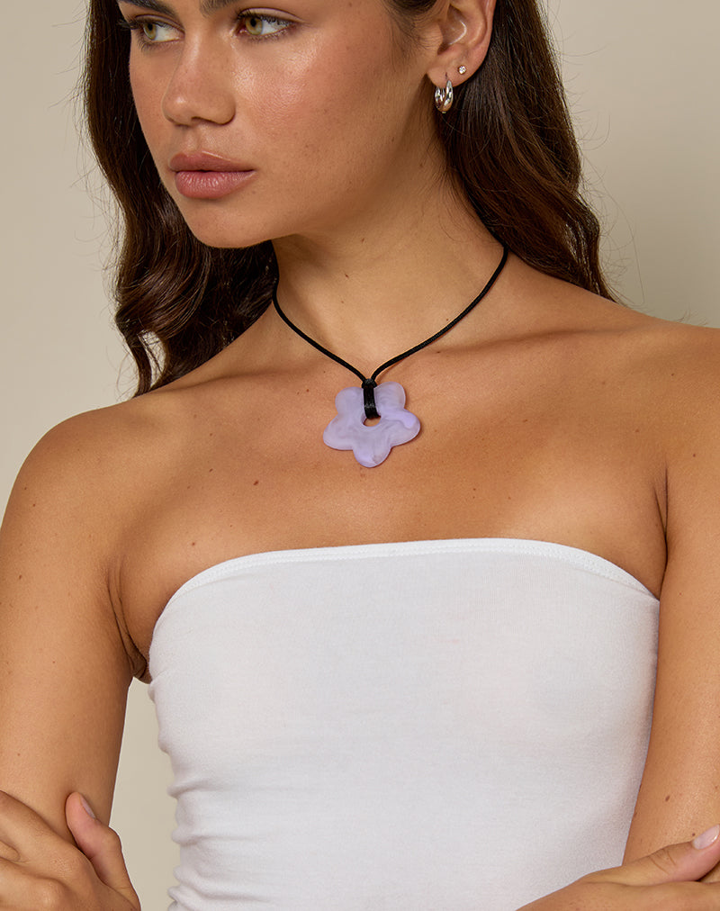 Image of Flower Necklace in Resin Lilac