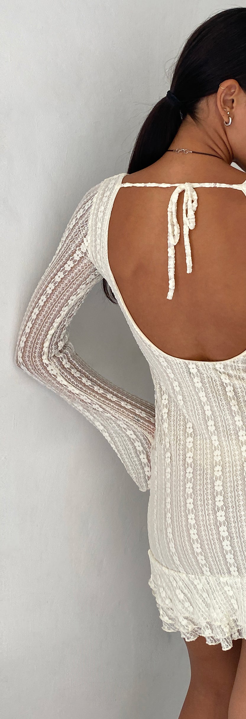 Cream Open Back Lace Mini Dress | Jeilani – motelrocks.com