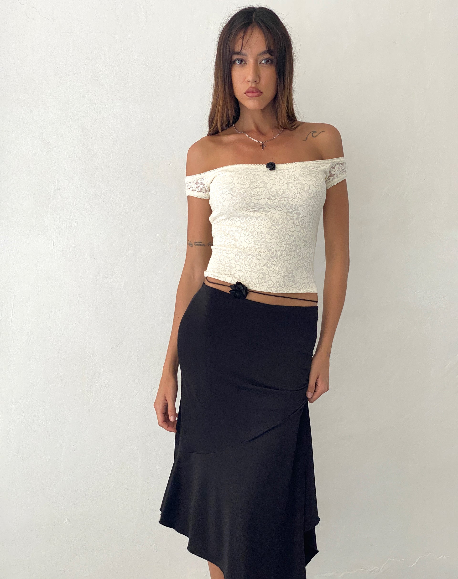 Image of Lonnie Bardot Top in Rose Lace Ivory