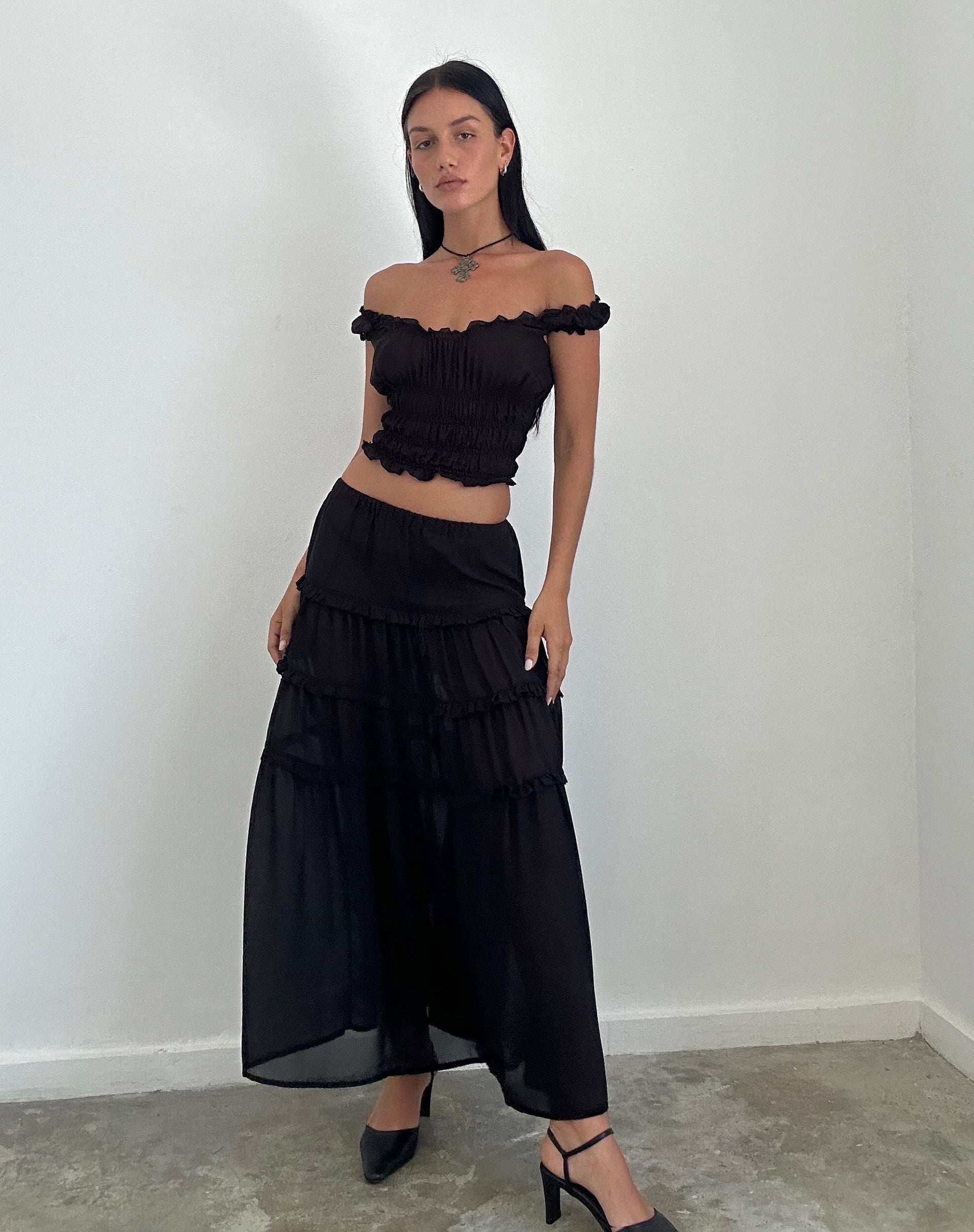 Maxi skirt black clearance halter top