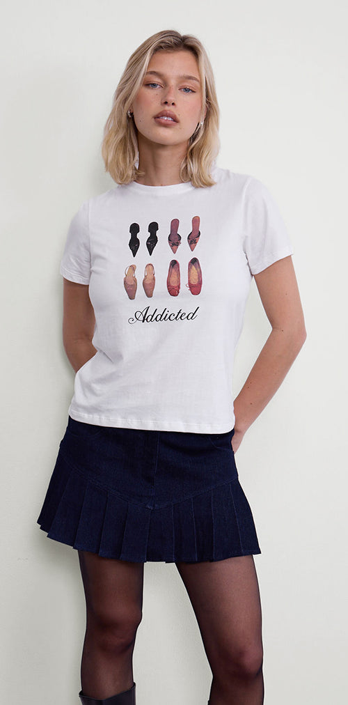 Image of Saki Tee in White with Shoe Addicted Print