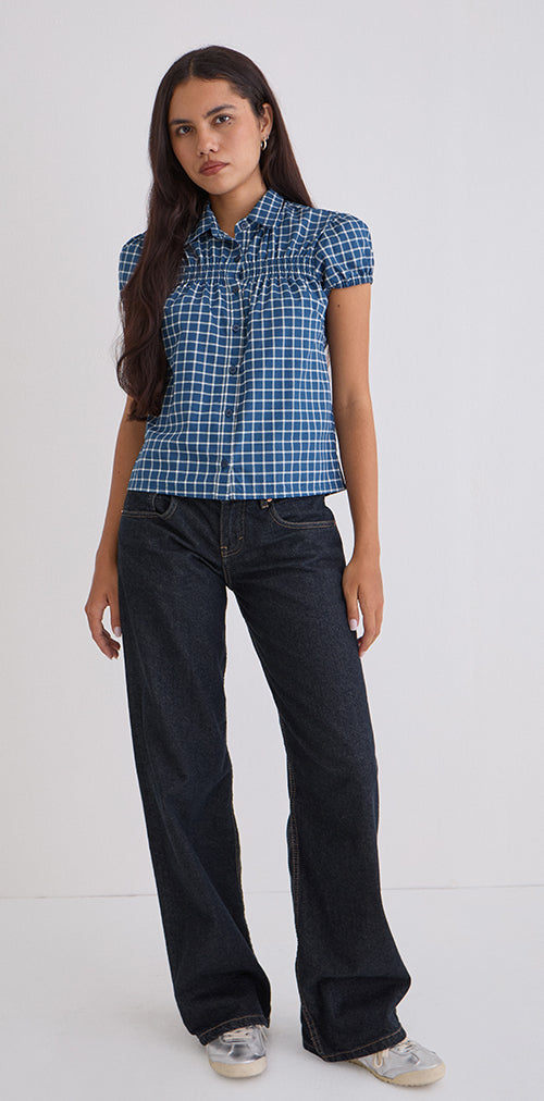 Image of Ulsan Fitted Shirt in Navy Tartan Poplin