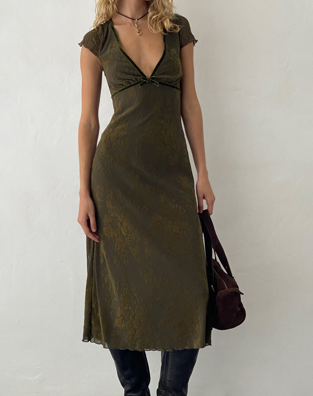 Vilinia Midi Dress in Abstract Botanic Dark Olive