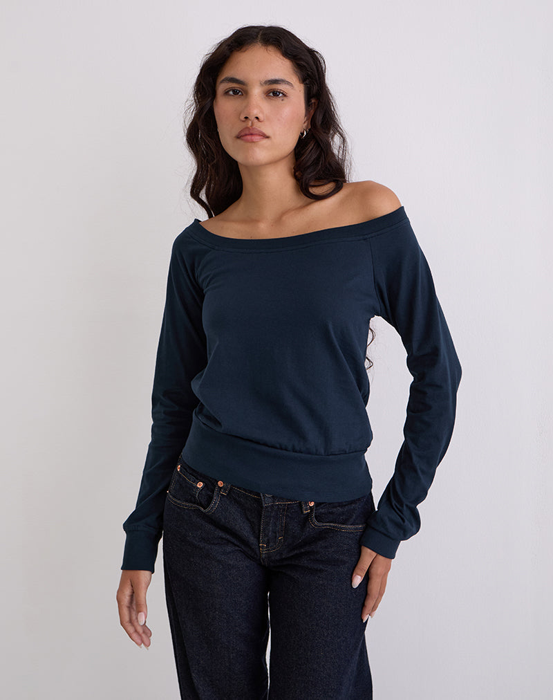Yacin Slouchy Top in Navy