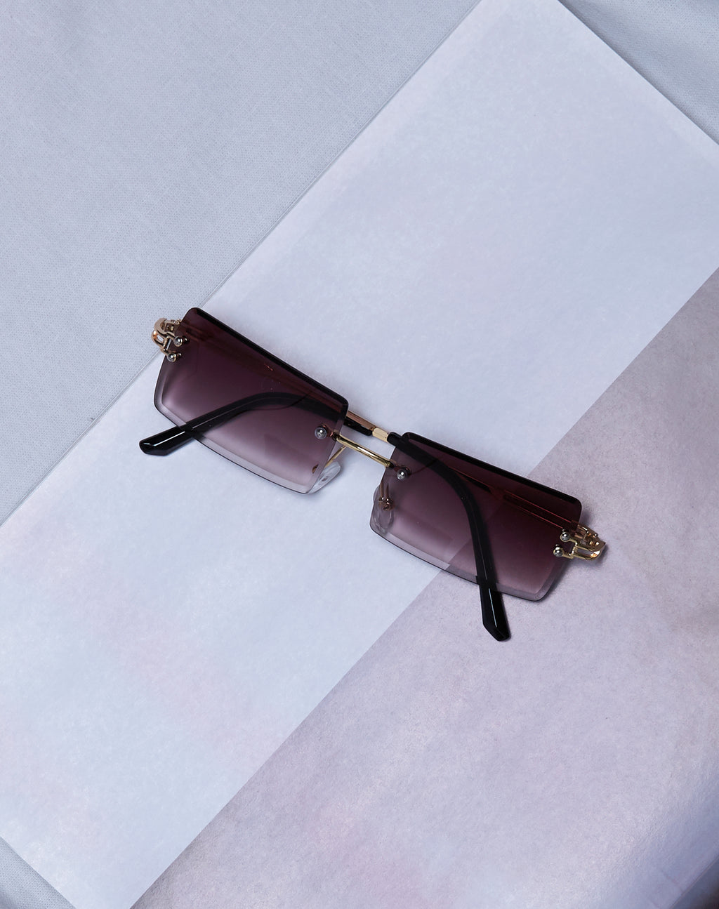 Yumi Sunglasses in Black and Gold