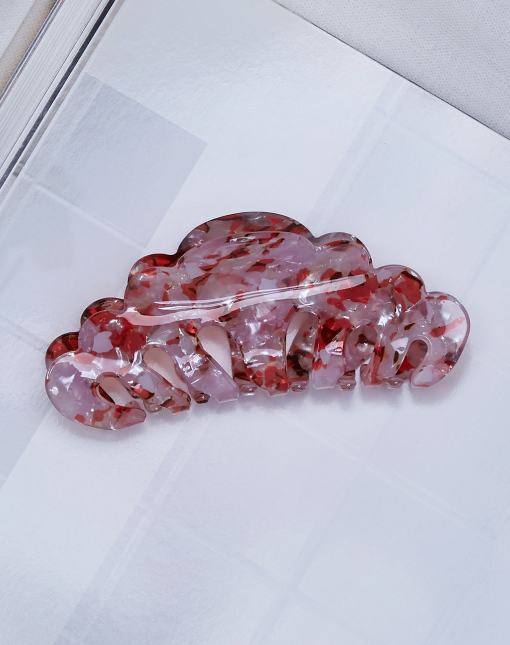 Valvia Hair Claw in Pink Multi