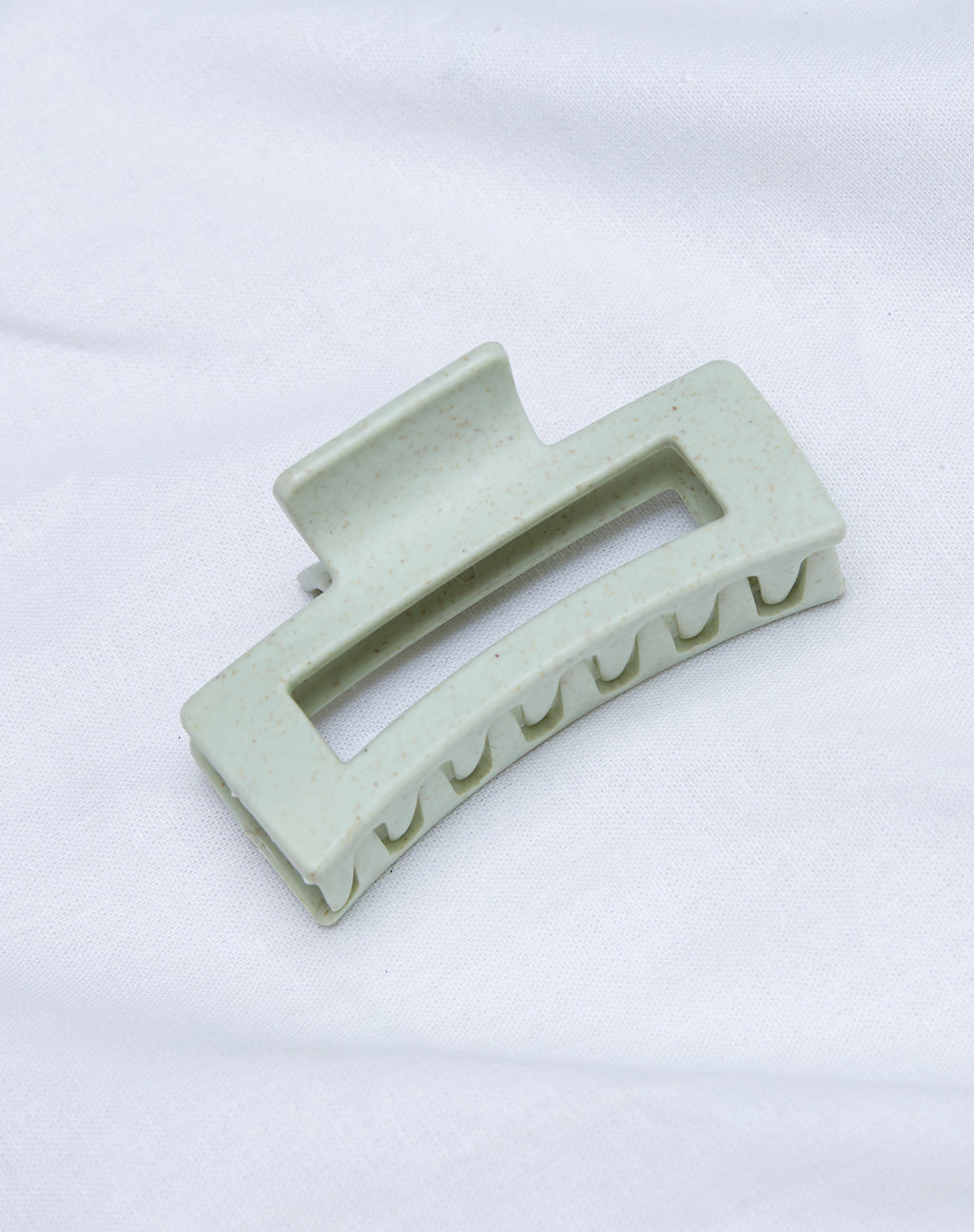 Piyana Hair Claw in Green Matte