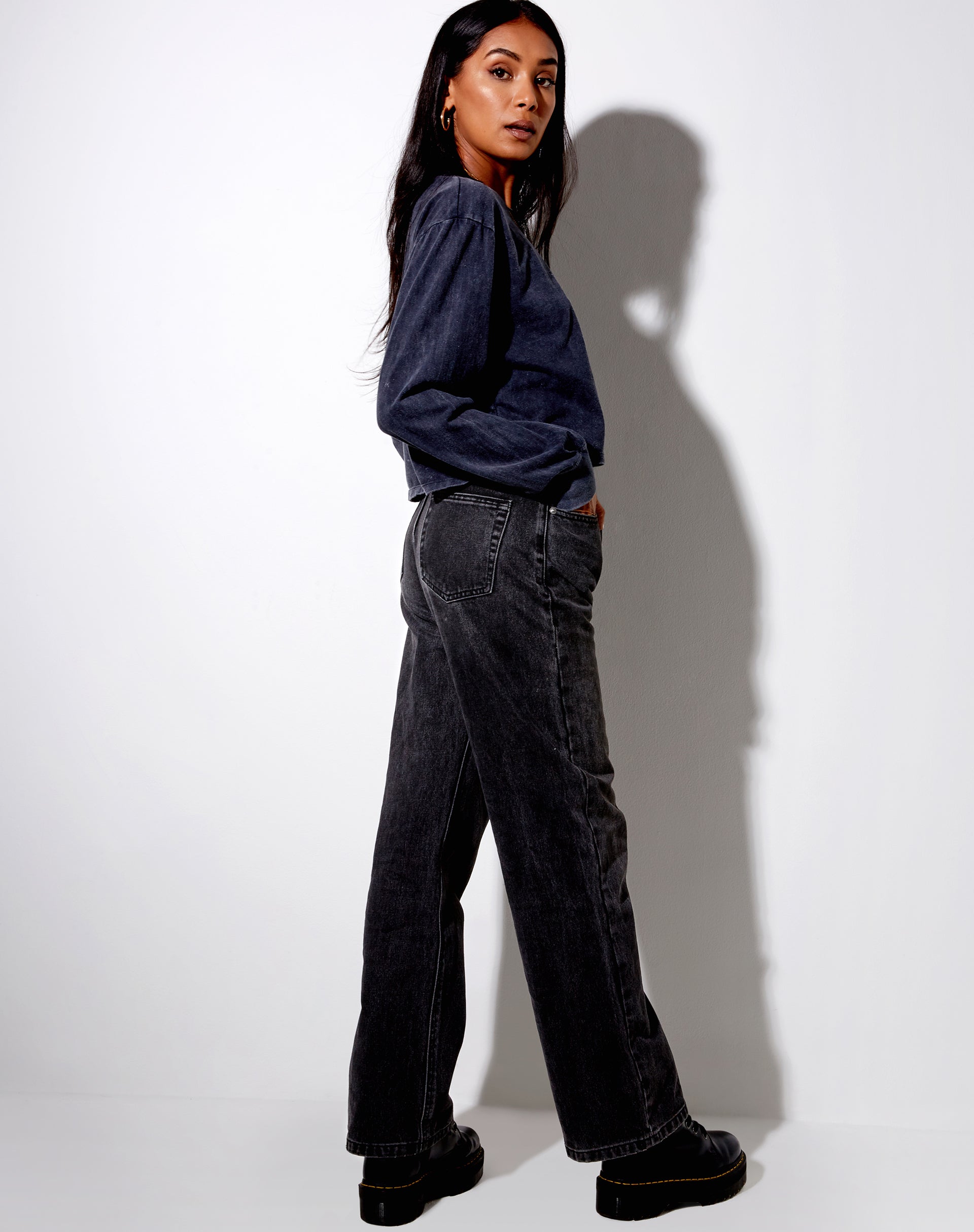 Image of Boli Crop Tee in Black Wash Tribal Angelo