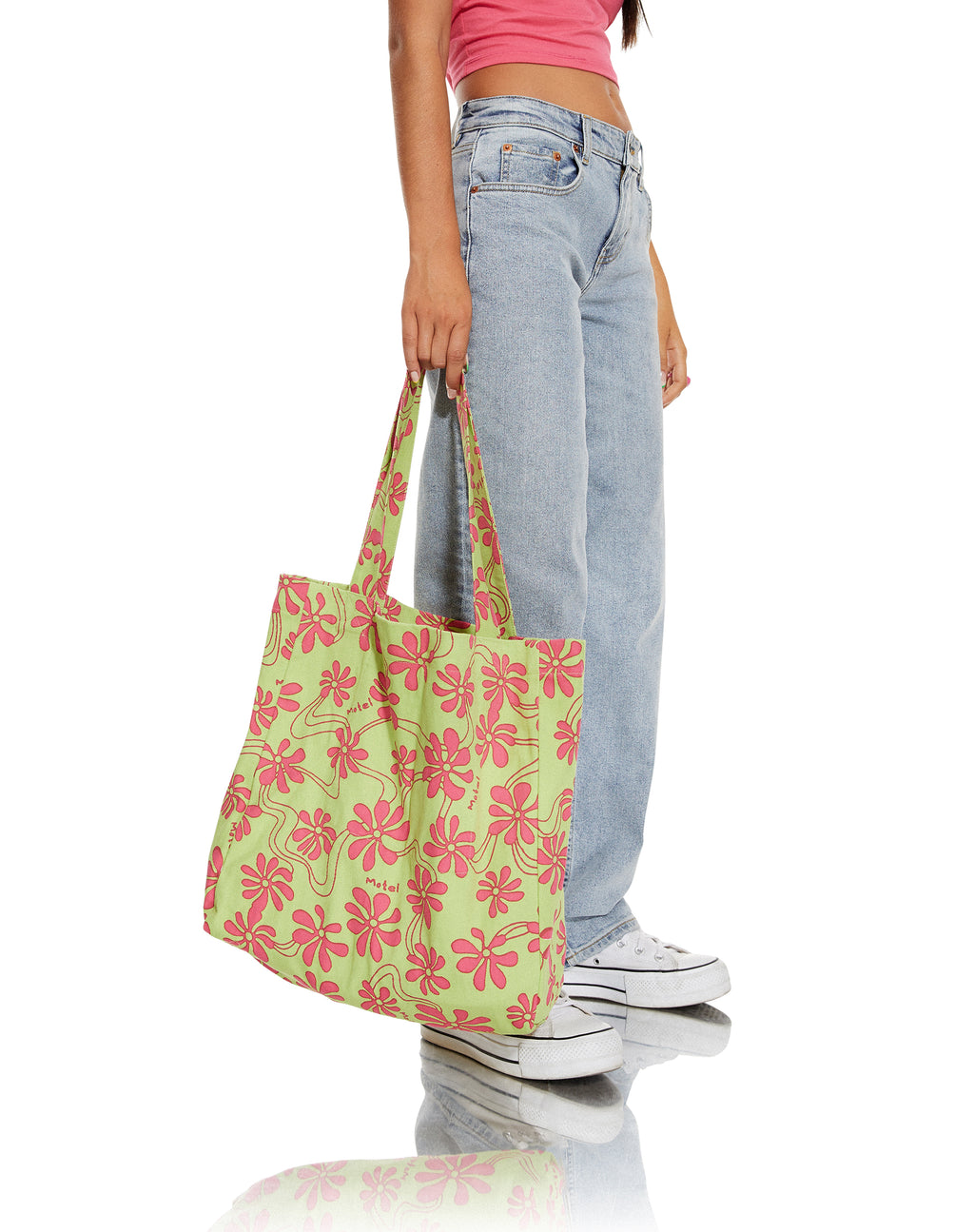 MOTEL X BARBARA Barbs Tote Bag in Green Beachy Floral