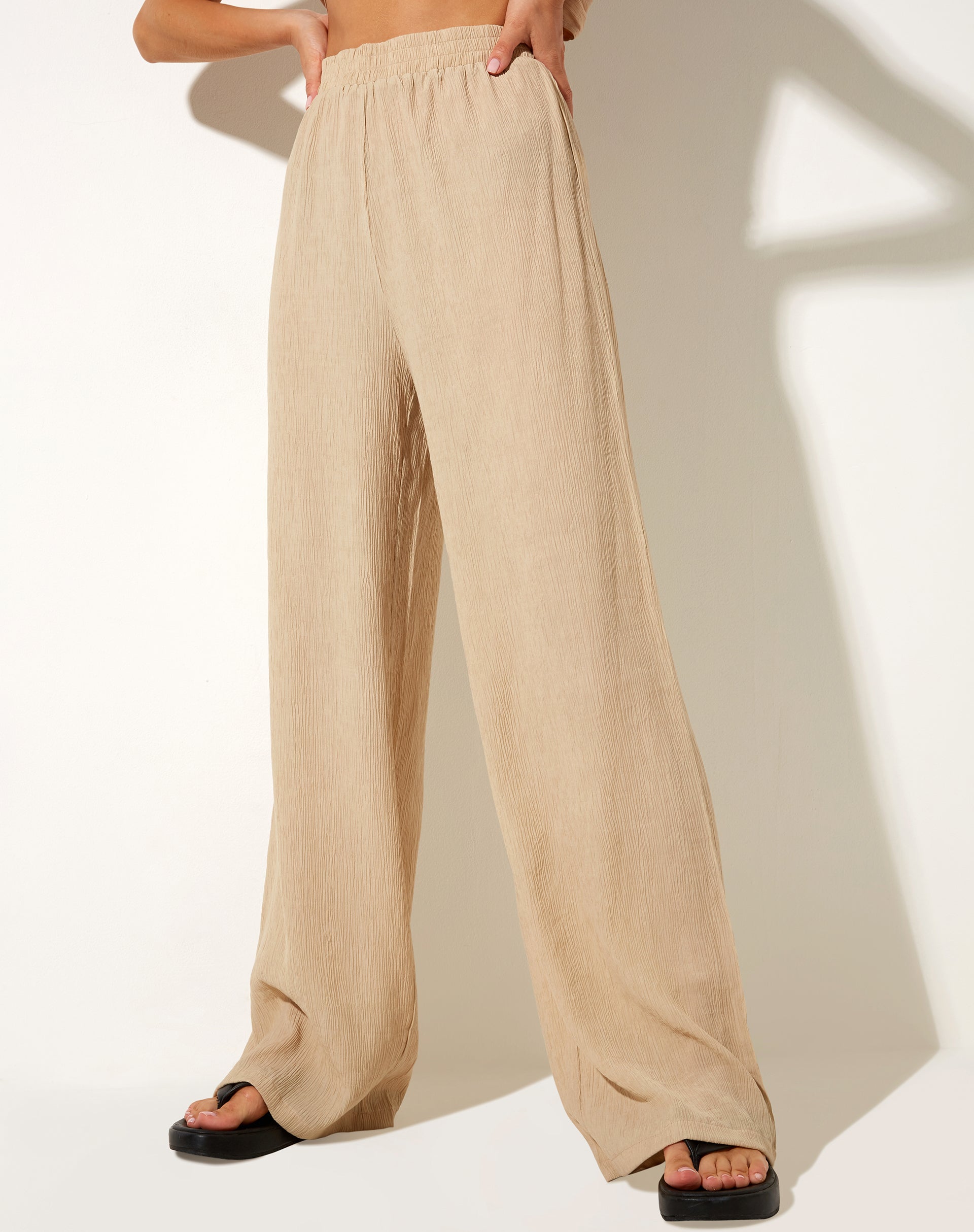 Image of Obeli Trouser in Crinkle Tan