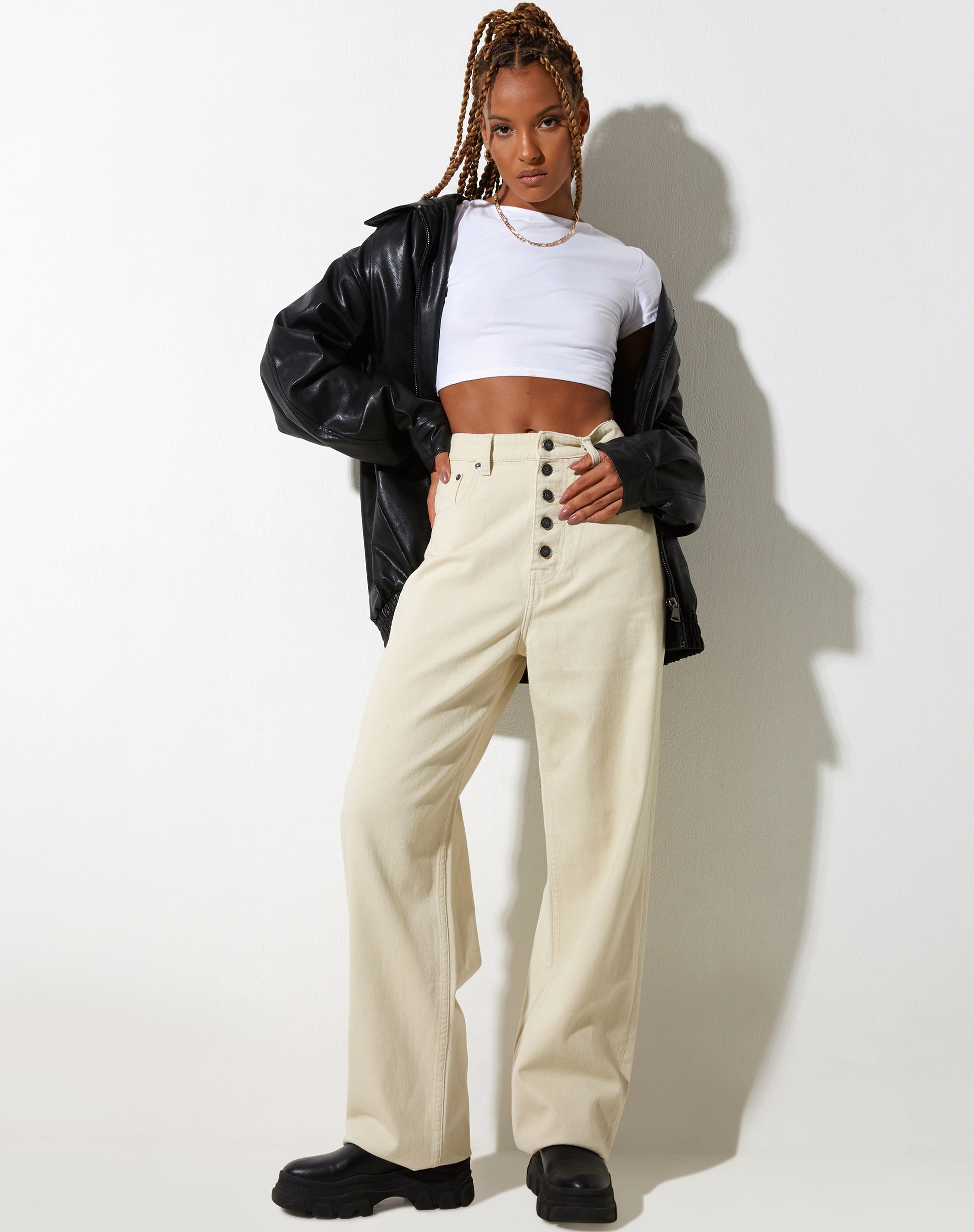 image of Exposed Button Parallel Jeans in Warm Cream