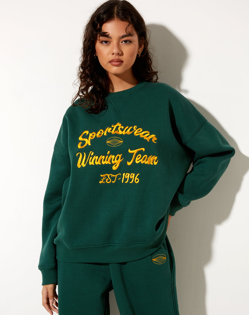 Glan Sweatshirt in Forest Green in Winning Team Mix Embro