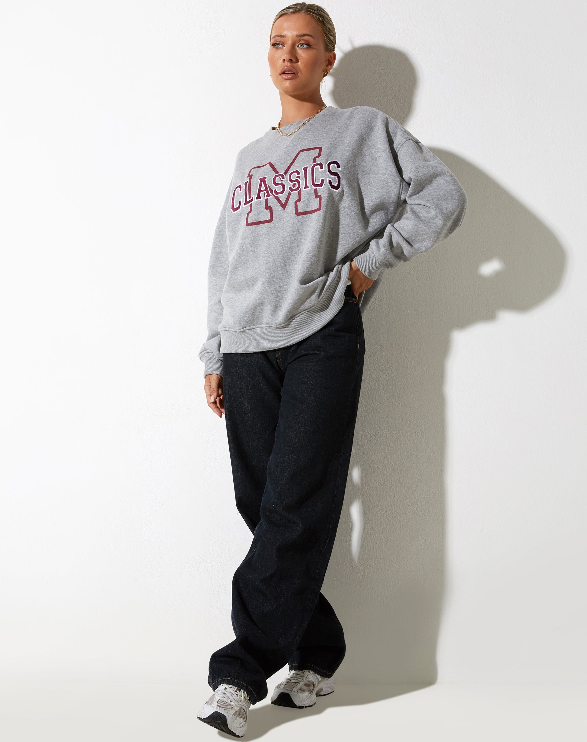 image of Glan Sweatshirt in Grey Marl with "M Classics" Embro
