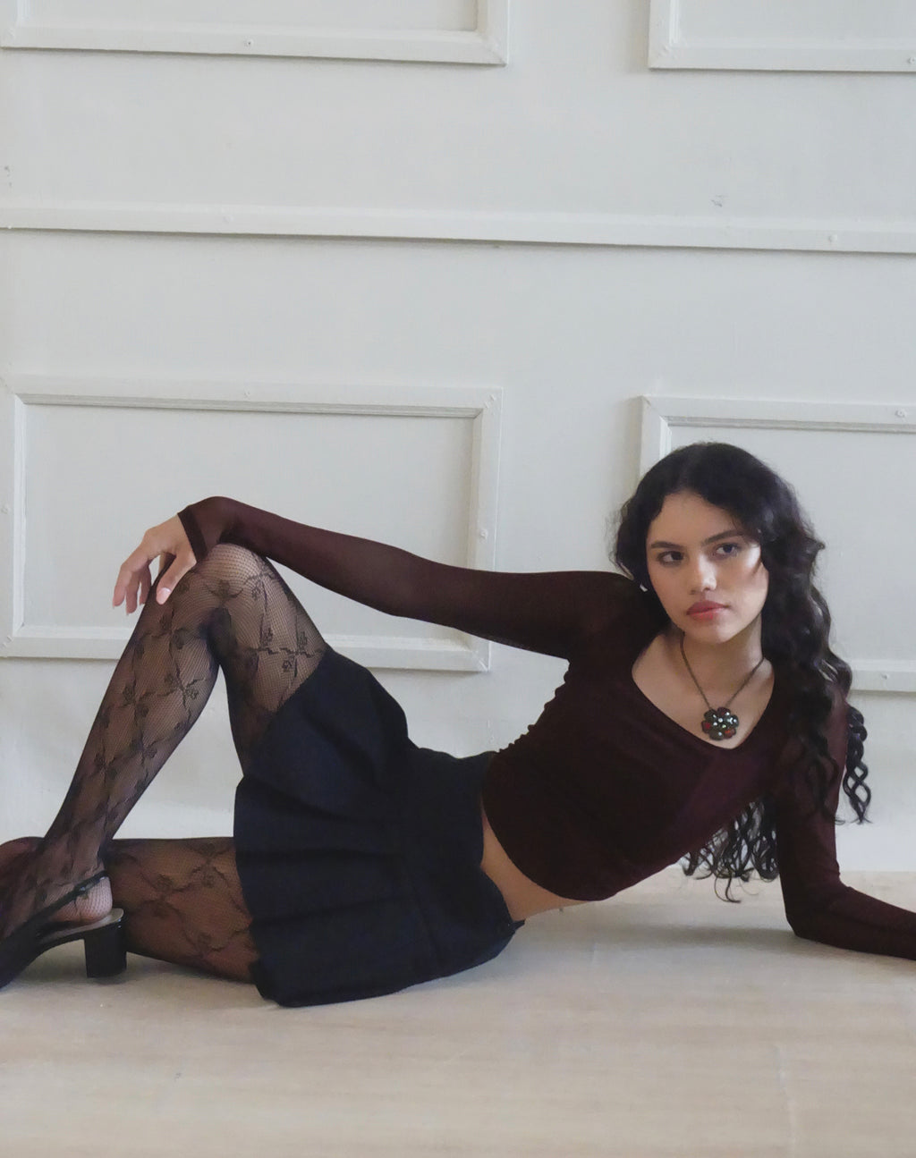 Helsiva Long Sleeve Crop Top in Mesh Burgundy