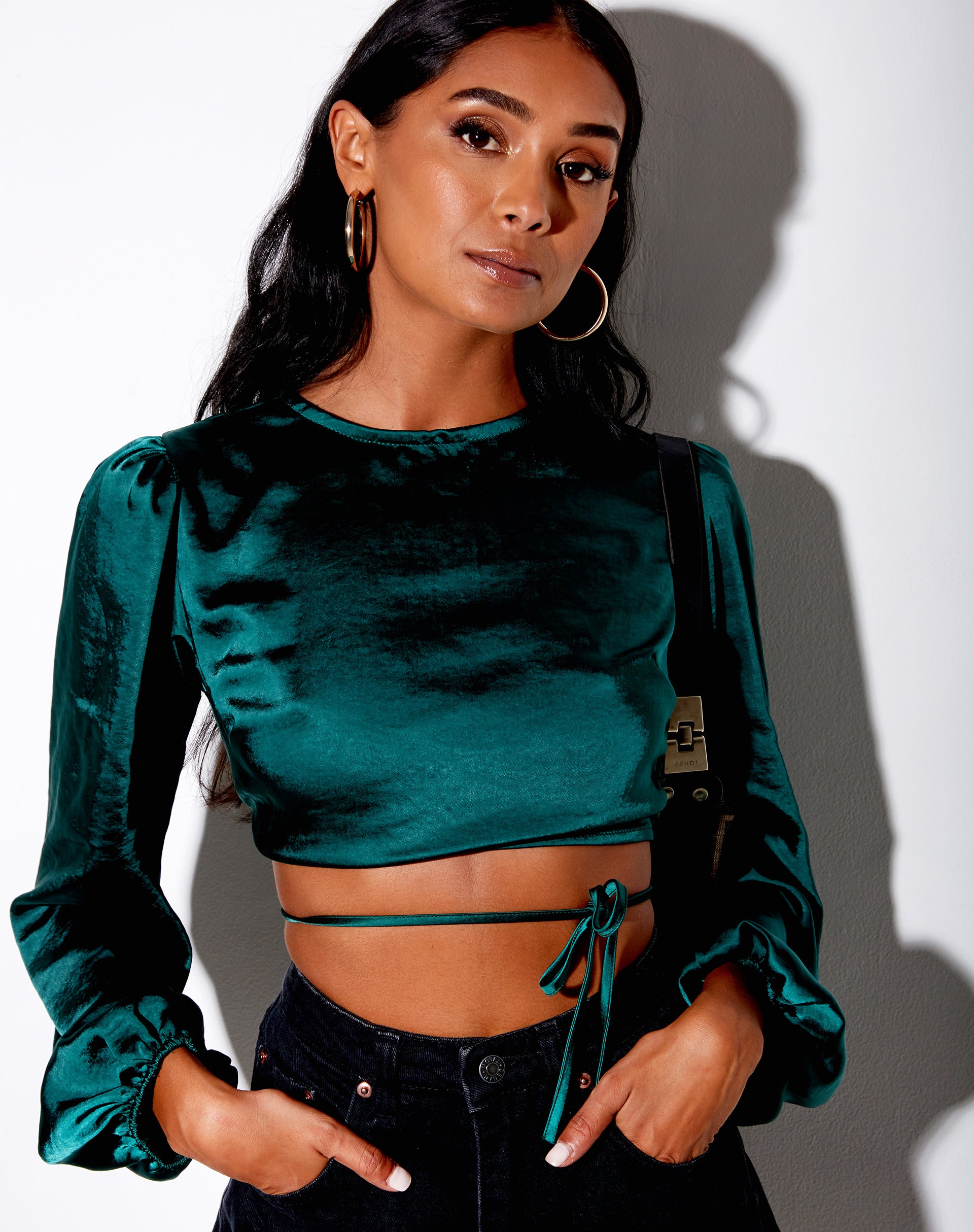 Satin crop top long sleeve outlet