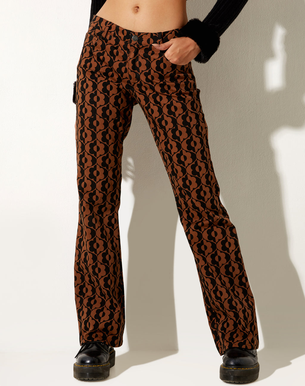 Jopan Flare Trouser in Wavy Flower Brown