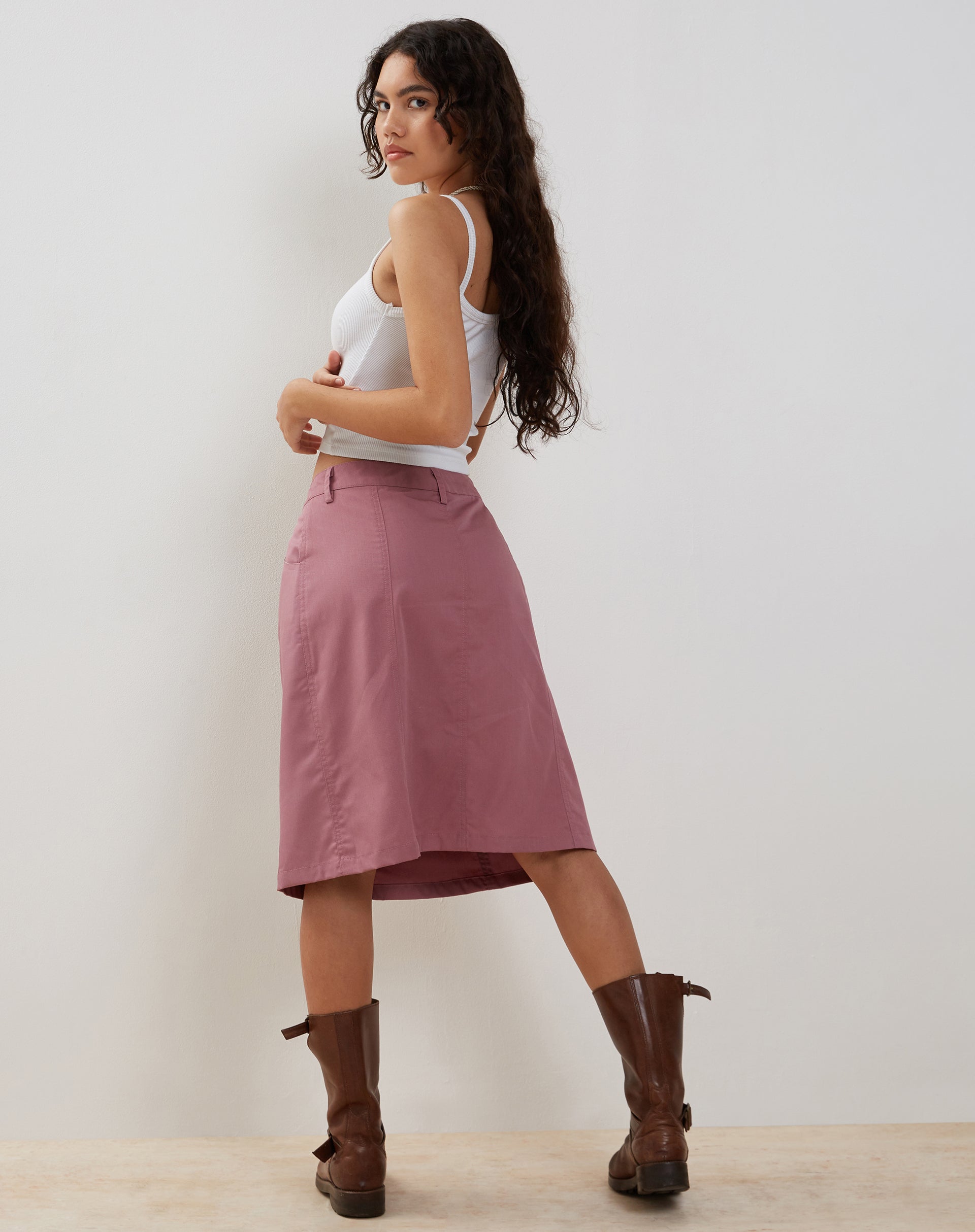 Image of Kyst Cargo Midi Skirt in Mauve