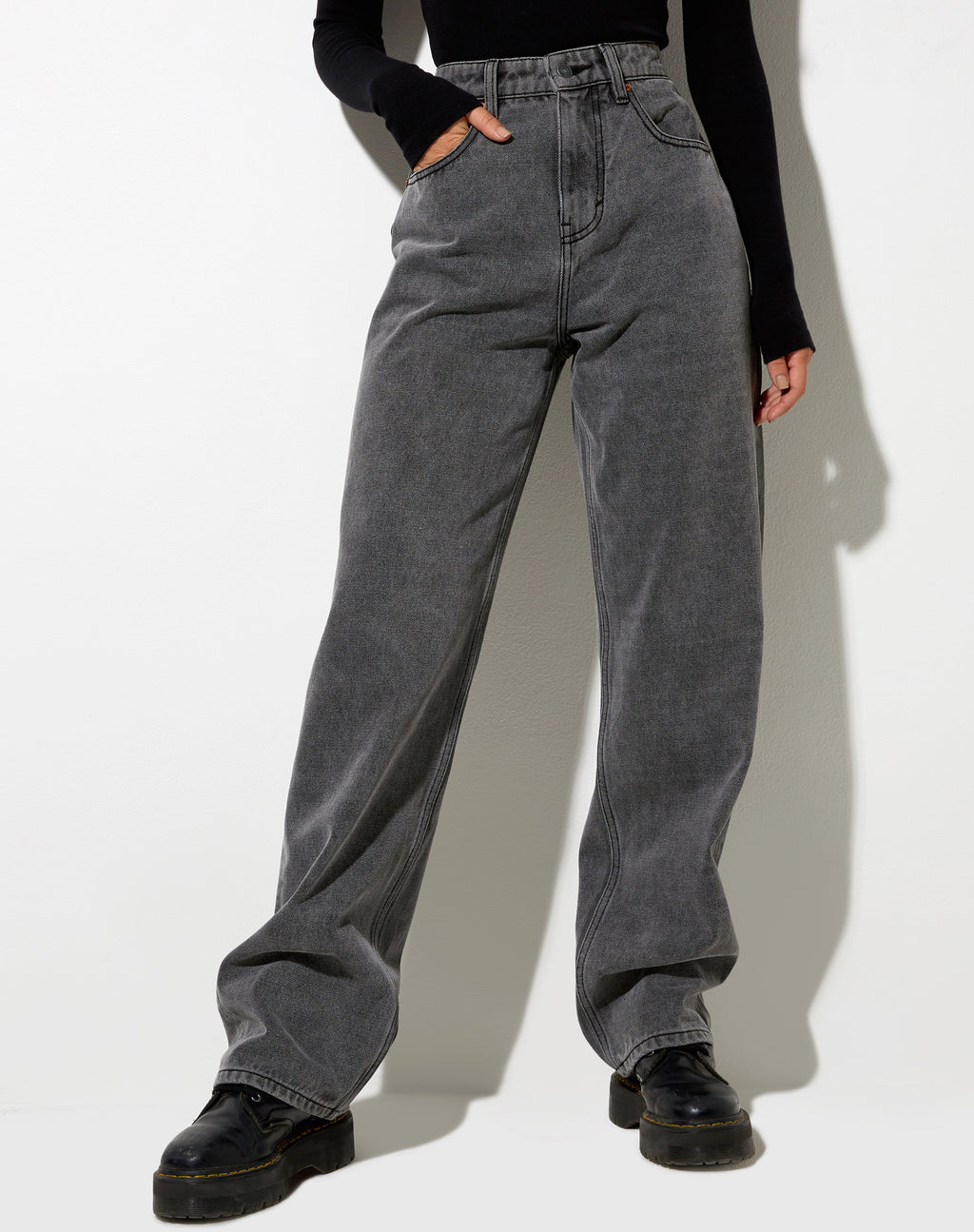 Parallel Jeans in Smoke Grey
