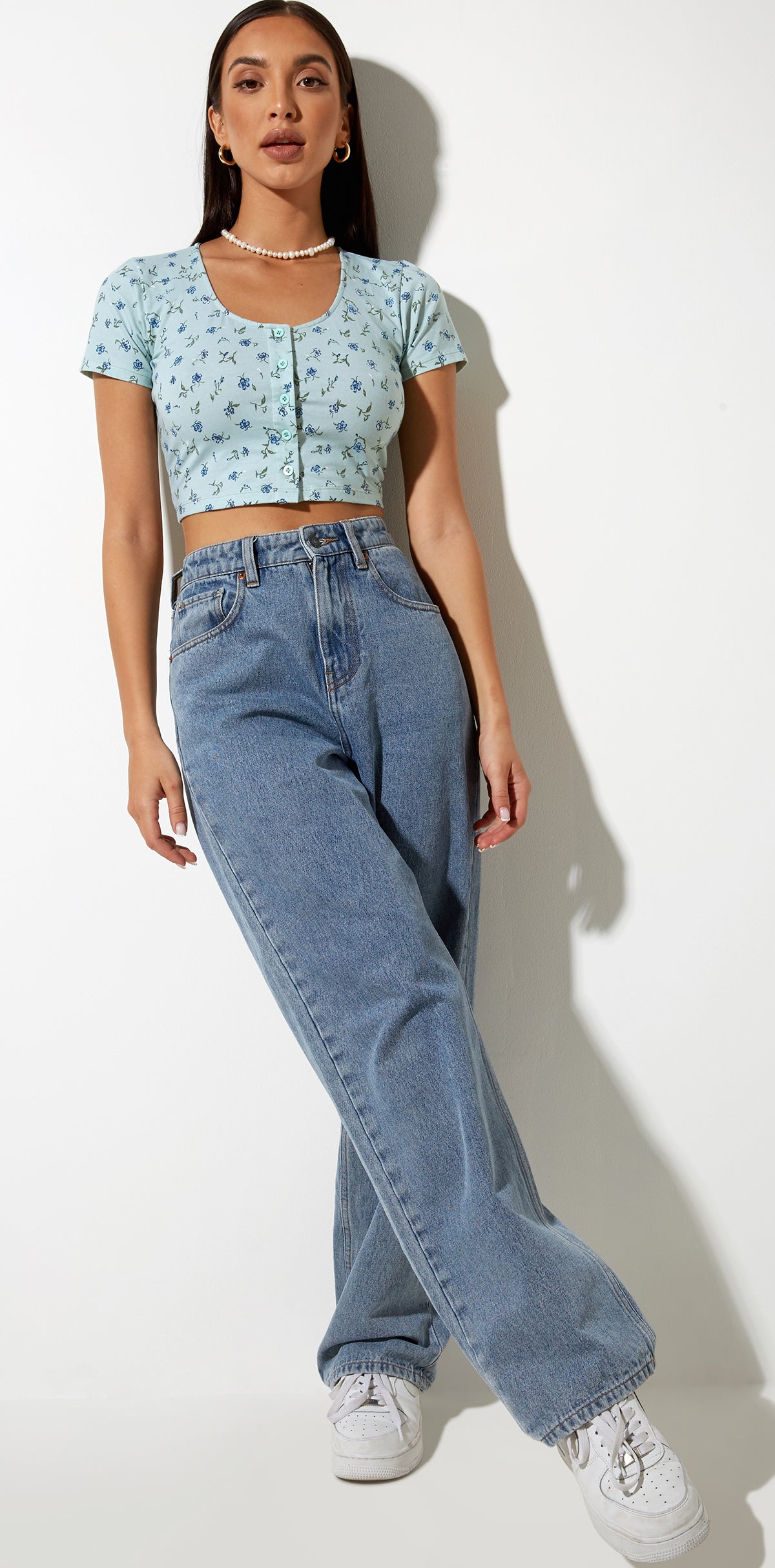 Short Sleeve Pastel Green Floral Print Button Up Crop Top | Mieye ...
