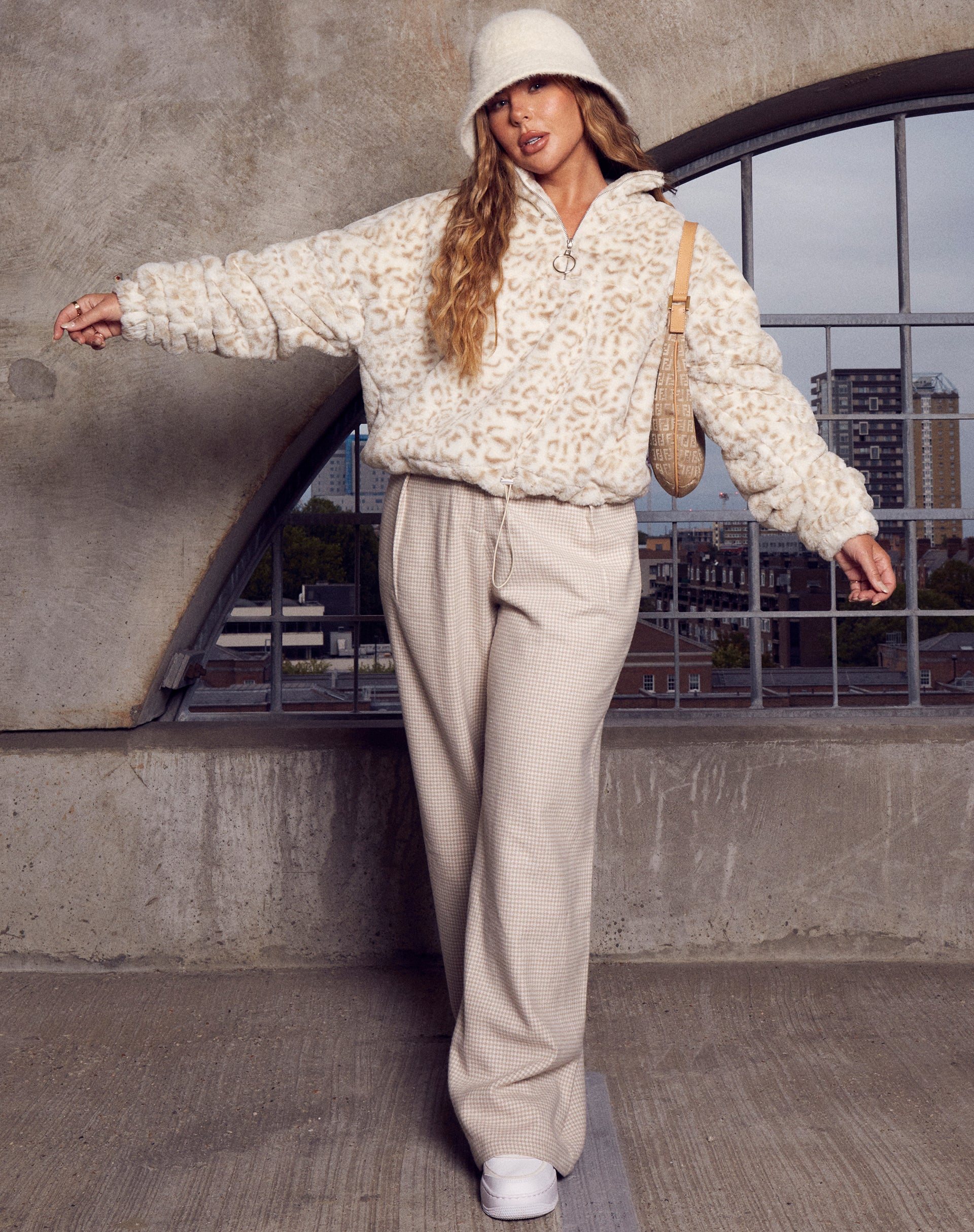 Image of Nero Ring Pull Jacket in Animal White and Cream