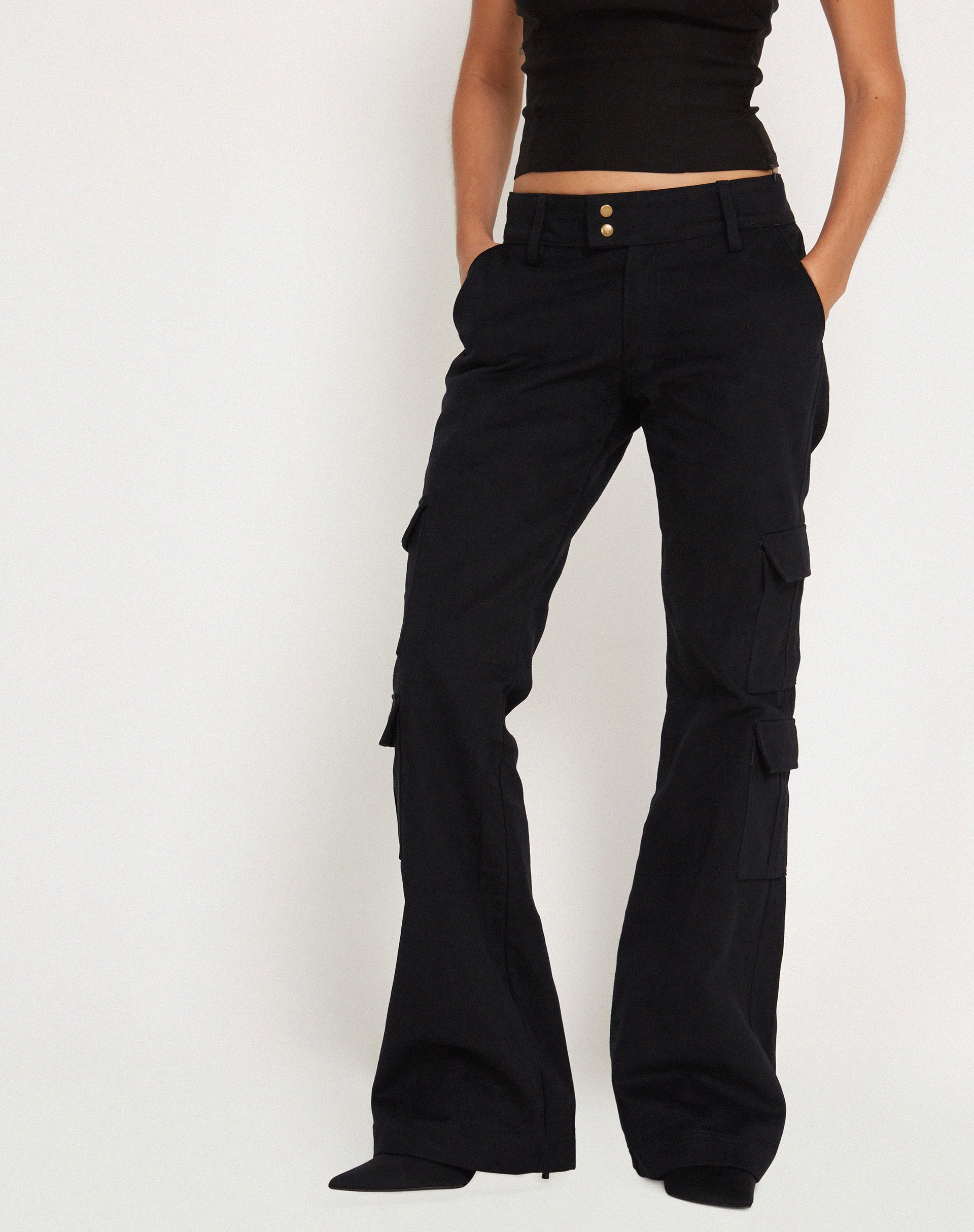 Ol Low Rise Wide Leg Cargo Trouser in Black