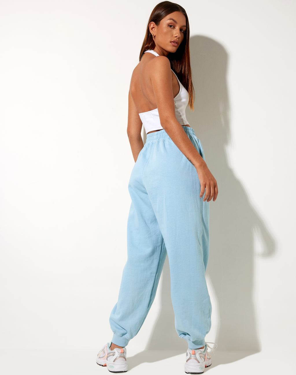 Roider Jogger in Nantucket Blue Motel Beach Club