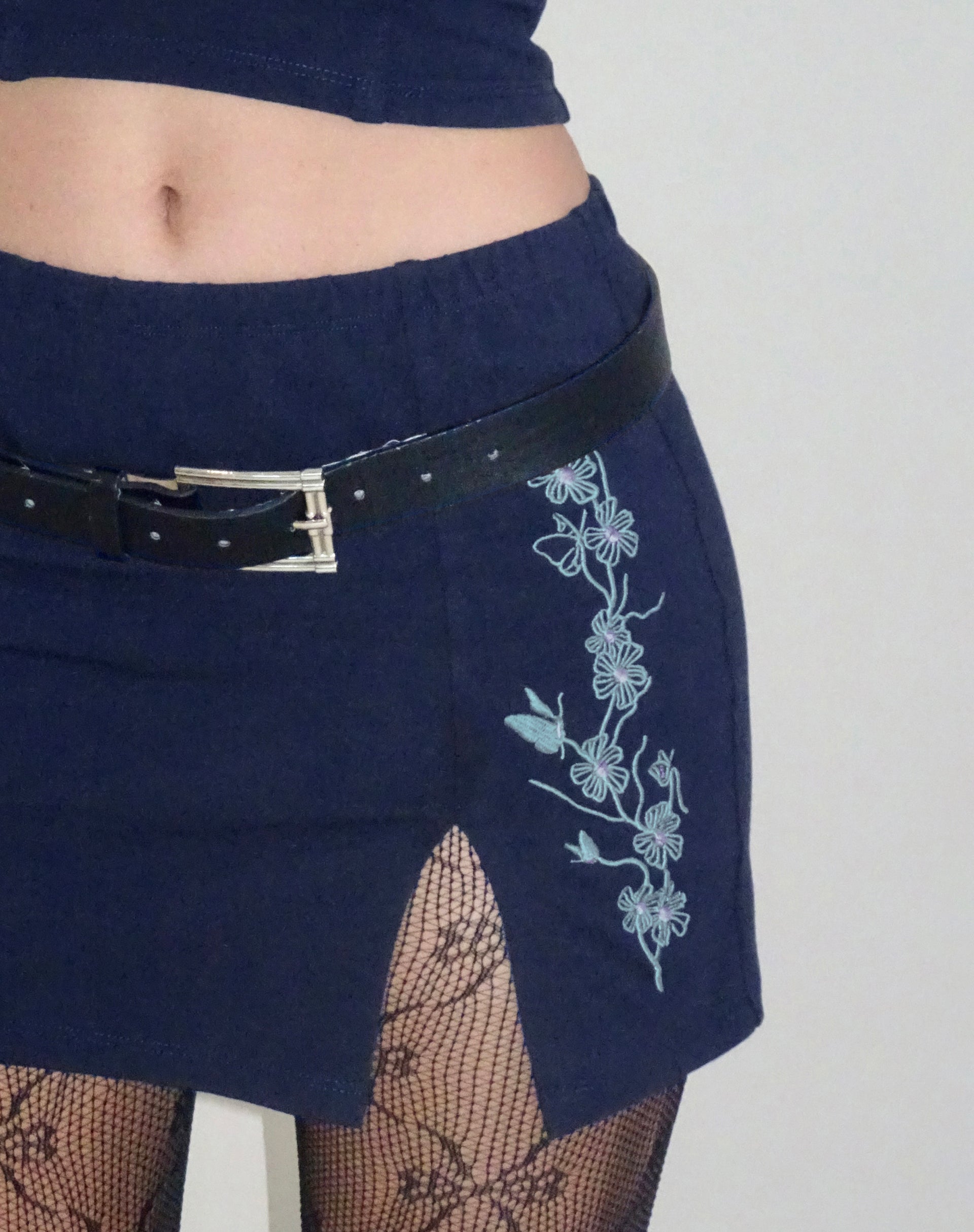 – Navy Butterfly Emb Embroidered | Flower Lael Skirt Mini in