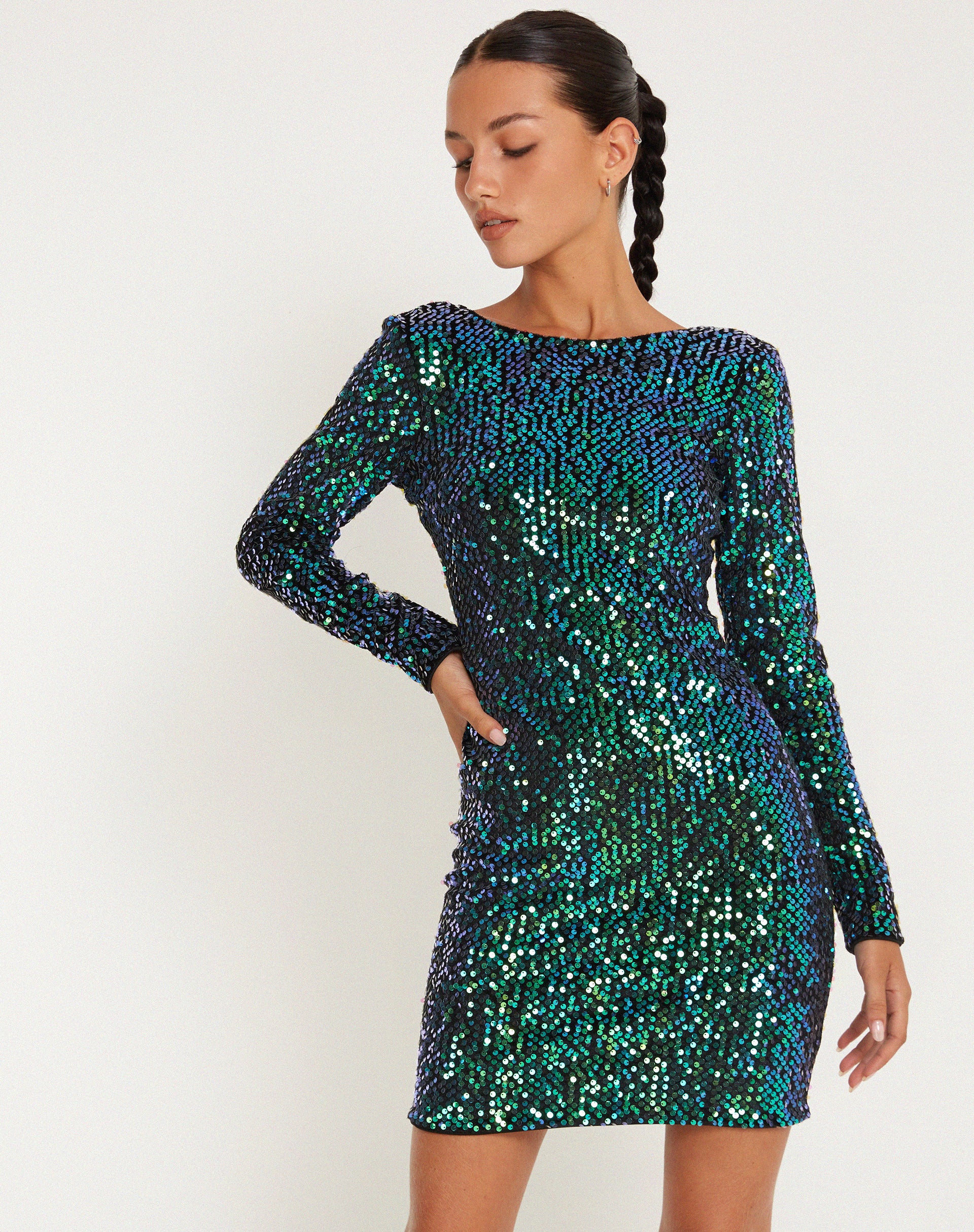 Long sleeve shop green sequin dress