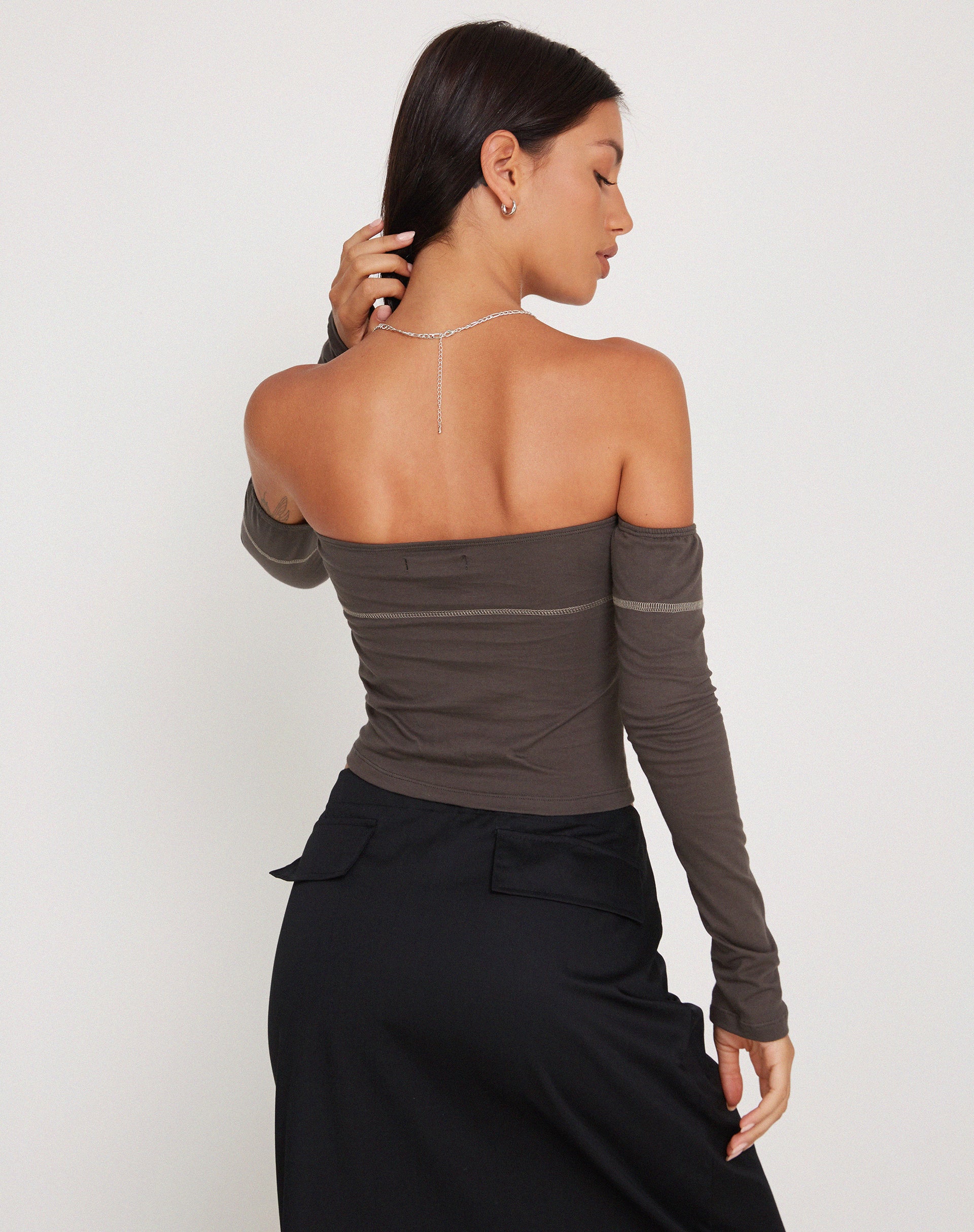Image of Lan Long Sleeve Top in Gunmetal with Grey Top Stitch