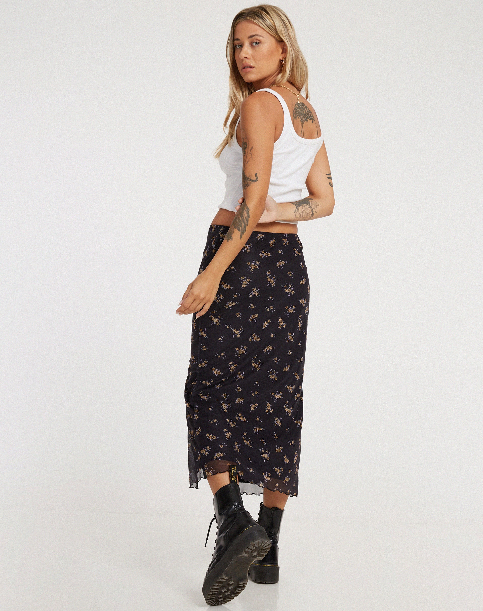 IMAGE OF Rindai Midi Skirt in Femme Floral Black and Gold
