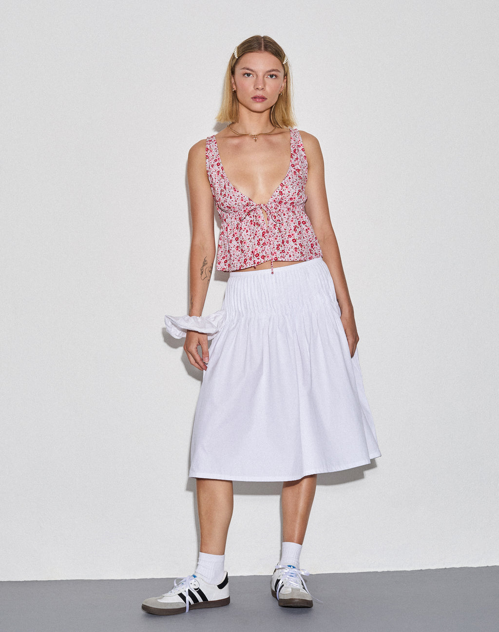 Asada Pleated Waist Midi Skirt in Poplin White