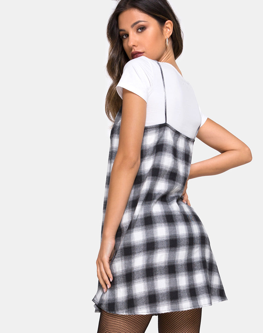 Image of Sanna Dress in Plaid Black and White