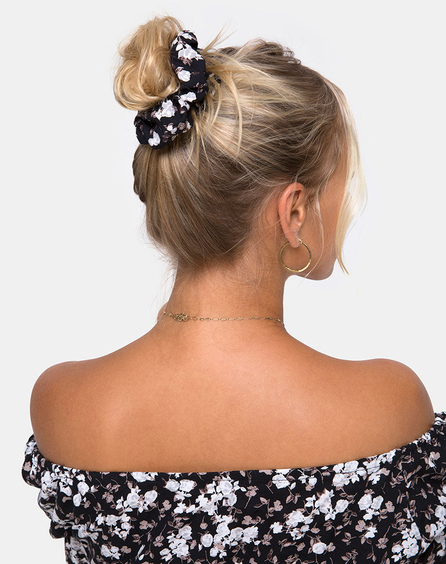 Scrunchie in Dark Wild Flower
