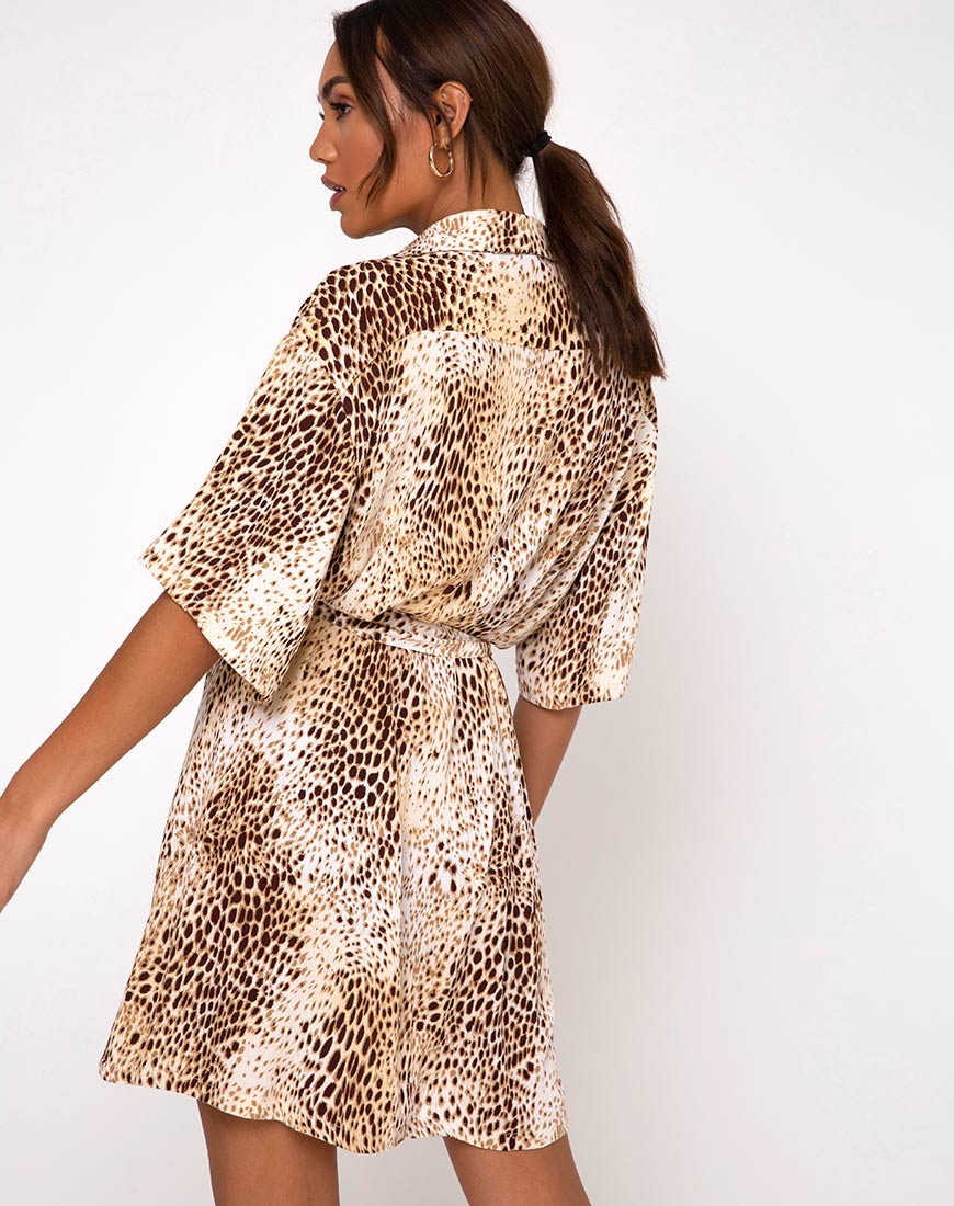 Image of Siare Shirt Dress in Crinkle Sand Leopard