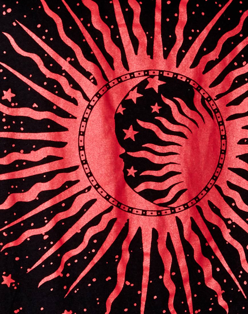 Image of Sunny Kiss Tee in Black and Red Cosmos