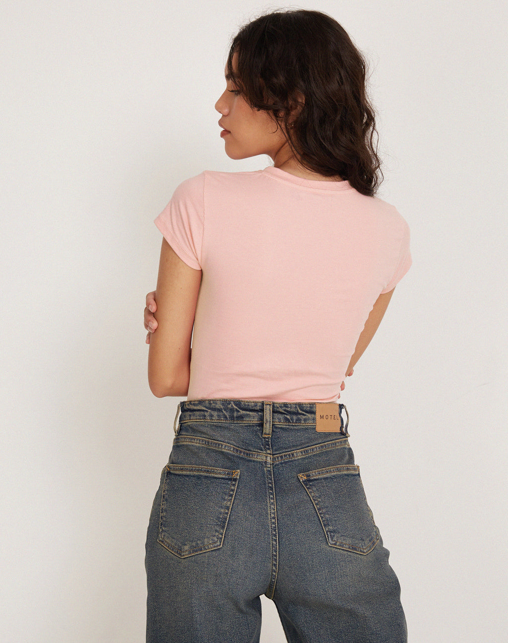 Tiona Cropped Tee in Peony Pink Bunny