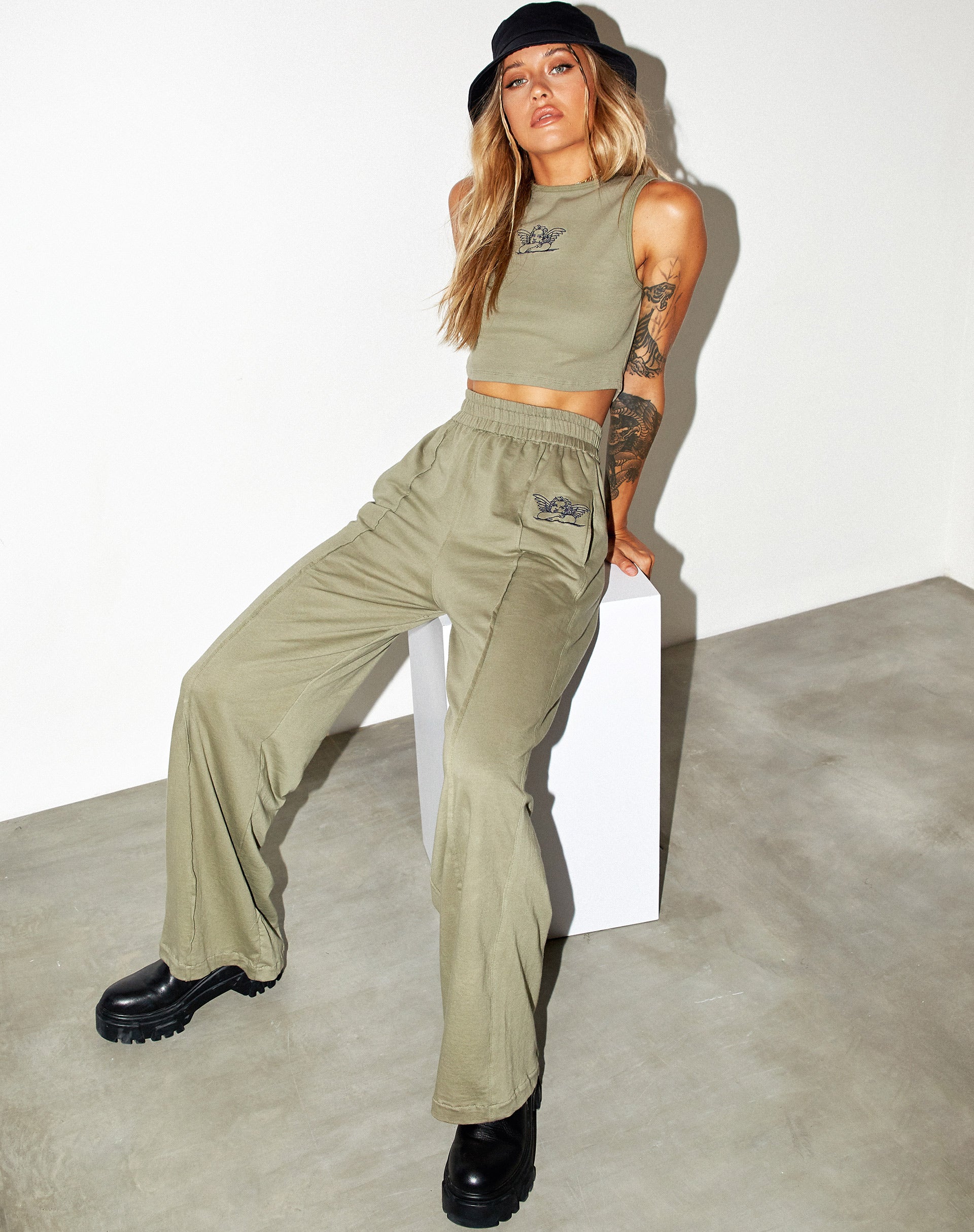 Image of Wungu Trouser in Grey Sage Angelo Embro